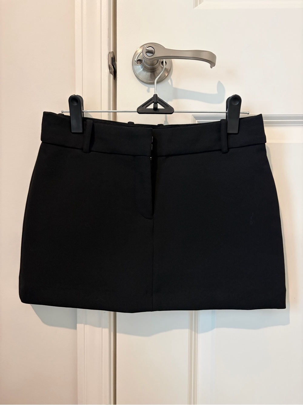 Aritzia Chisel Micro Skort - Eversential